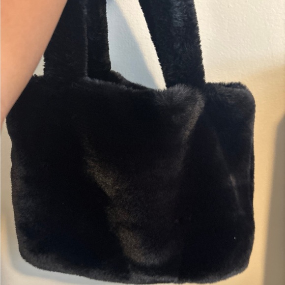 fur tote - Picture 2 of 2